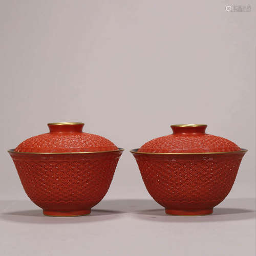 A Pair of White Glaze Incised Key Fret Bowls and Covers