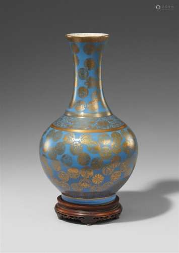 A gilt-decorated blue-ground bottle vase. Guangxu period (18...