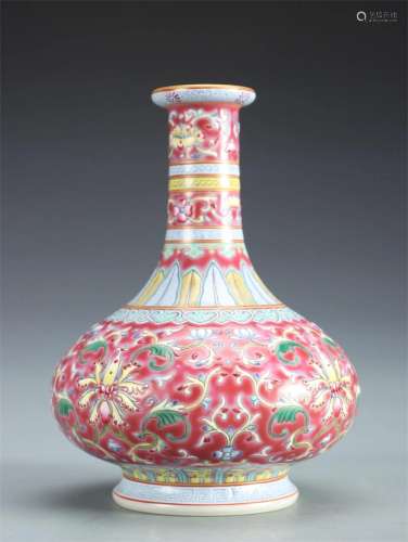 A Chinese Famille Rose Porcelain Vase with FLower