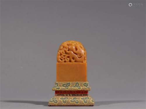 A Chinese Tianhuang Stone Dragon Top Seal