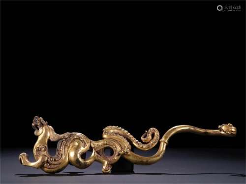 A Chinese Gilt Bronze Dragon Shaped Belt Hook