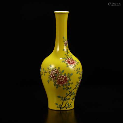 Yellow glaze pastel flower bottle Yongzheng style