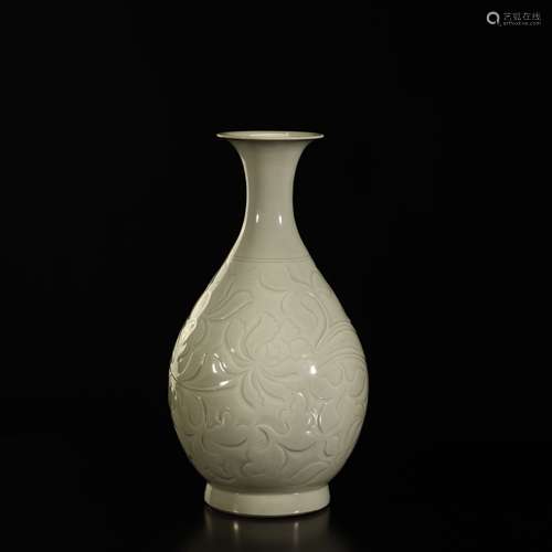 Celadon carved jade pot spring bottle