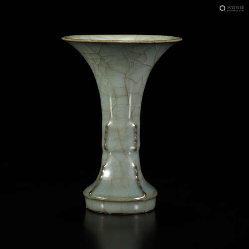 Celadon open flower vase