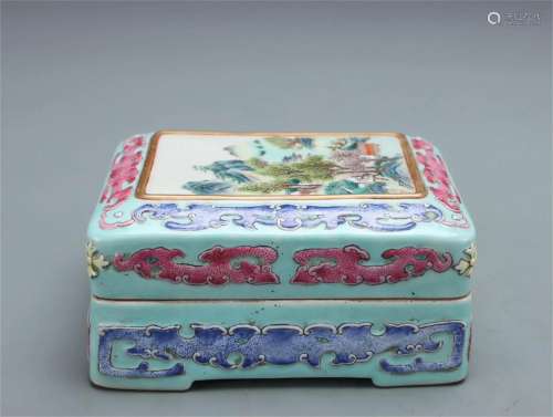 A Chinese Famille Rose Porcelain Lidded Container