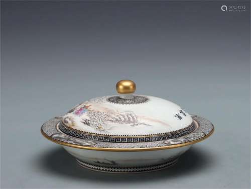 A Chinese Famille Rose Porcelain Container with Lid