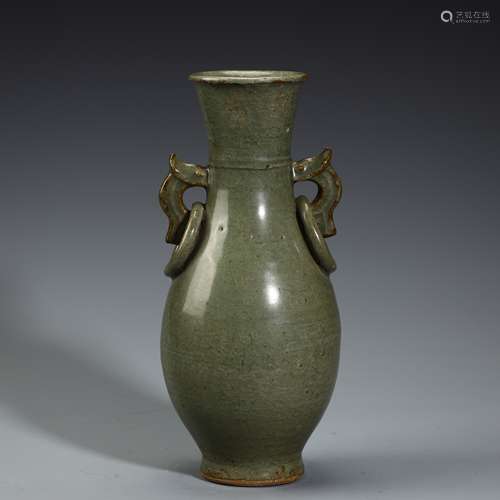 Celadon Double Ring Dragon amphora