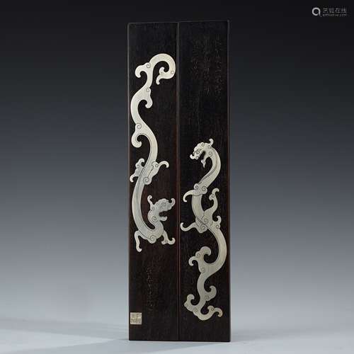 Red sandalwood inlaid with silver dragon pattern ruler