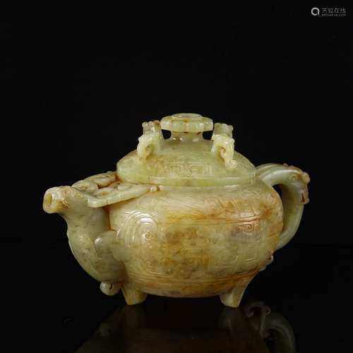 Imitation bronze pattern ancient jade pot