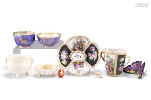 A GROUP OF CERAMICS, including two Wedgwood dragon lustre sm...