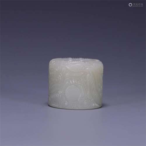 A Chinese Carved Jade Thumb Ring