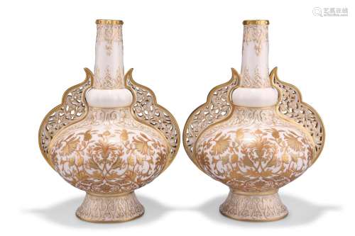 A PAIR OF DERBY CROWN PORCELAIN VASES, CIRCA 1890S, in the P...