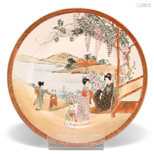 A JAPANESE SATSUMA SAUCER DISH, EARLY 20TH CENTURY,Â circula...