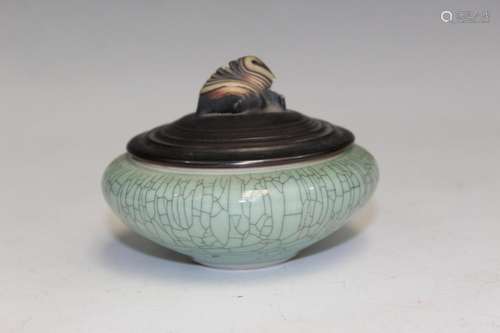 Crackle Glaze Porcelain Box