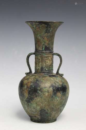 Chinese Bronze Vase