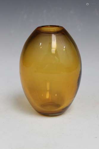 Chinese Peking Glass Vase