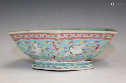 Chines Famille Rose Porcelain Bowl