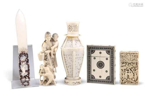 A GROUP OF 19TH CENTURY IVORY OBJECTS, including a Japanese ...