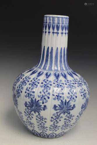 Chinese Blue and White Porcelain Vase