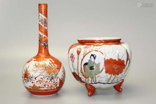 Two Japanese porcelain items.