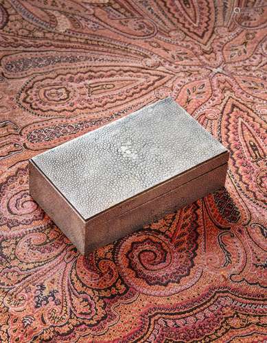 66 - AN ART DECO SHAGREEN CIGARETTE BOX