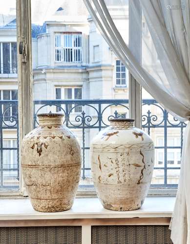 129 - TWO LARGE CIZHOU WARE STORAGE JARS