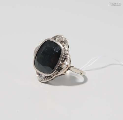 *SAPHIR-RING