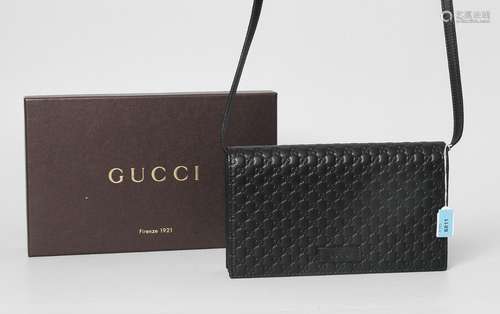 GUCCI, POCHETTE