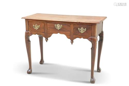 A GEORGIAN-STYLE MAHOGANY SIDE TABLE, the moulded rectangula...