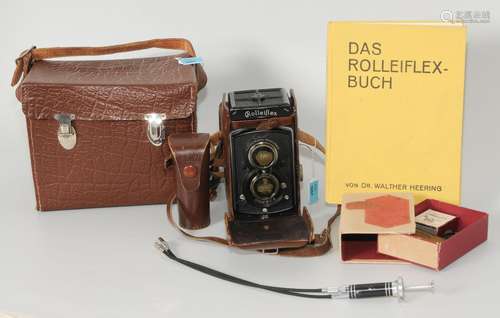 ROLLFILMKAMERA"ROLLEIFLEXOLDSTANDARD"