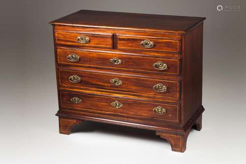 A George III commode