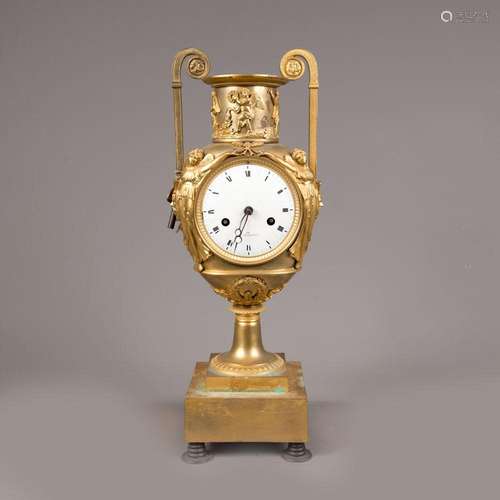 Classicist clock