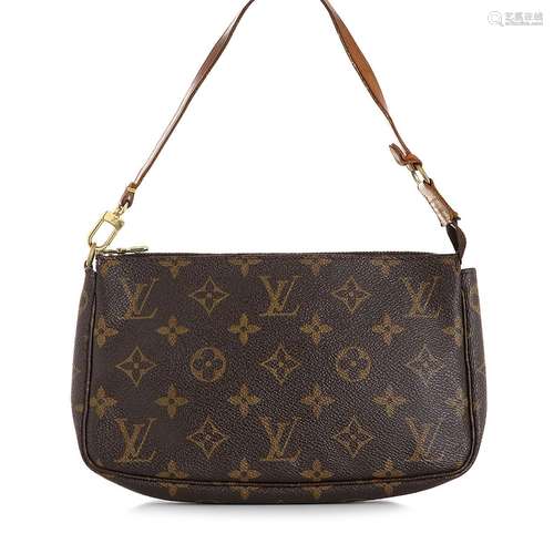 LOUIS VUITTON Pochette Accessoires