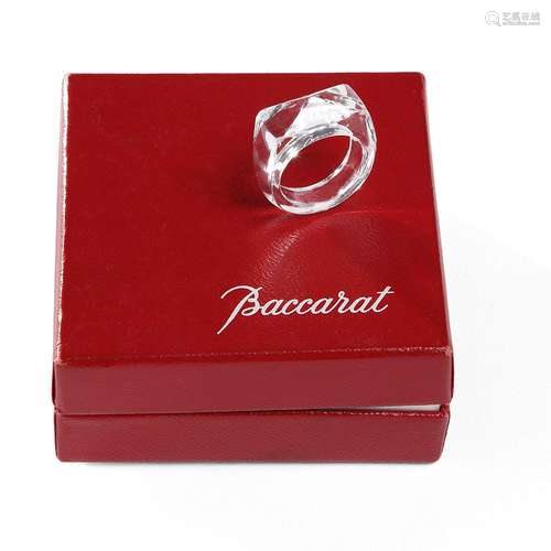 BACCARAT Bague en cristal