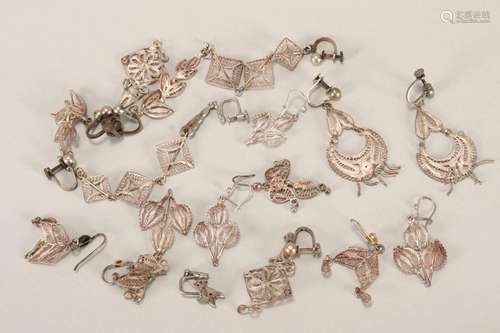 Quantity of Assorted Ladies Filigree Earrings,