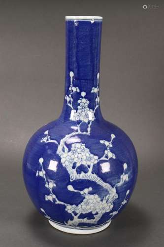 Large Chinese Blue and White Porcelain Vase,