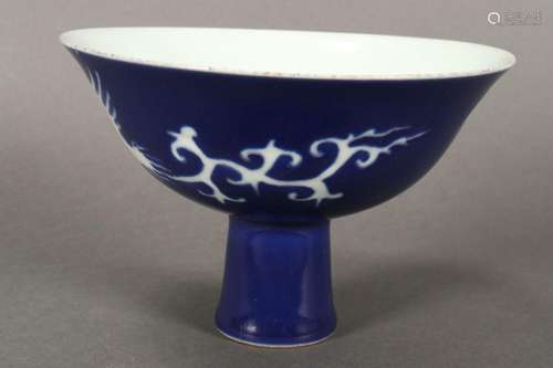 Chinese Porcelain Footed Bowl,