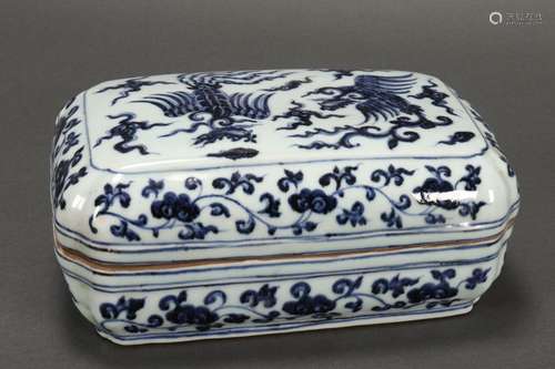 Chinese Blue and White Porcelain Box and Cover,