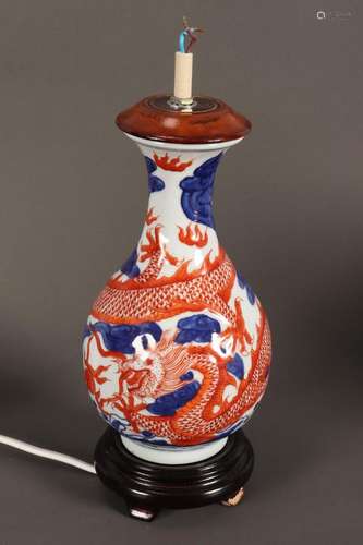 Chinese Porcelain Lamp,