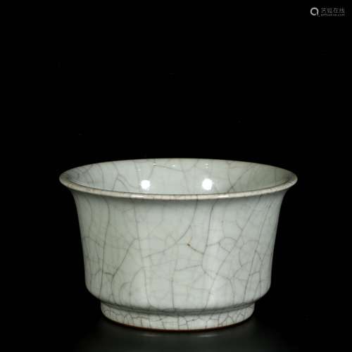 Ge Glazed Porcelain Bowl, China