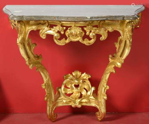 Console d'applique Louis XV en bois sculpté et doré sur...