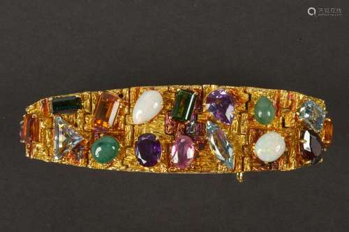 STERN Hans (XX-XXIème) - Bracelet en or jaune 18 carats sert...