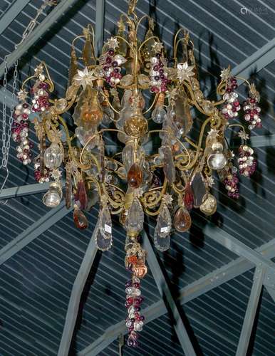 Lustre en laiton argenté à pampilles et éléments en forme de...