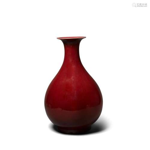 A massive copper-red-glazed pear-shaped vase, yuhuchunping