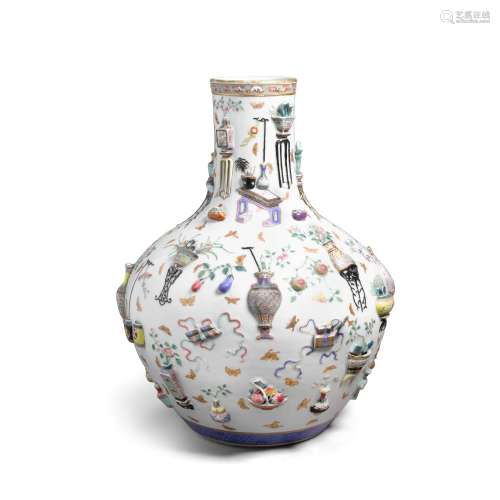 A famille-rose molded 'One Hundred Antiques' vase, tianshoup...