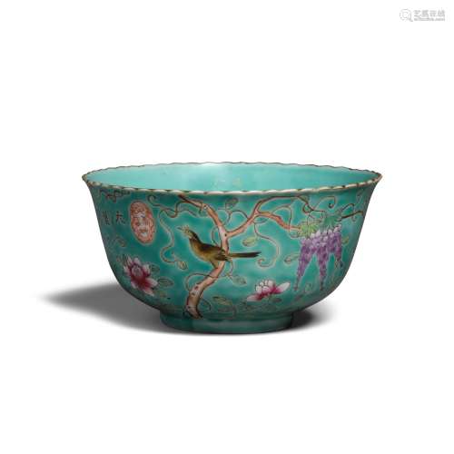 A turquoise-ground famille-rose bowl
