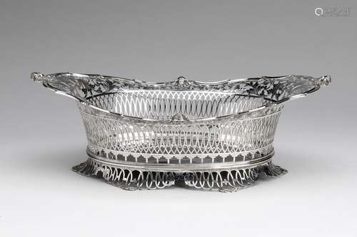 A Dutch silver bread basket