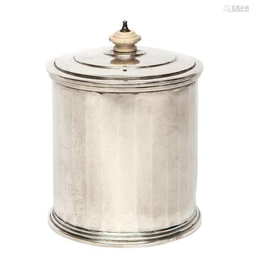 An English silver Art Deco jar