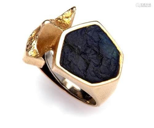 A 14k gold opal ring, by Lapponia