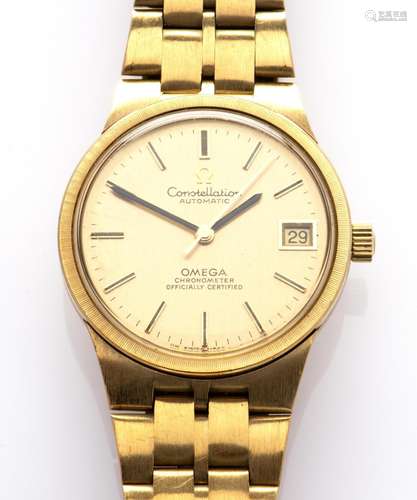 An 18k gold gentlemen's wristwatch with date, by Omega